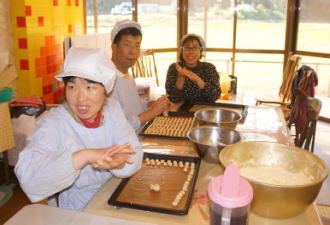 クッキーつくり